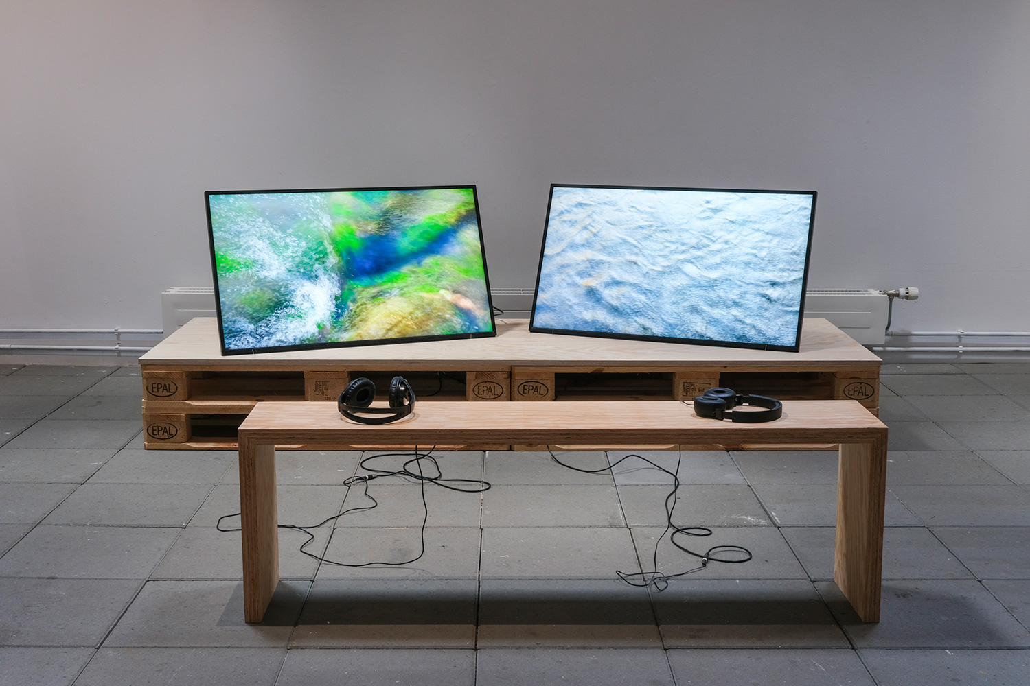 web-Water-Flow_videoinstallation_foto_BirgitteMunk-2801